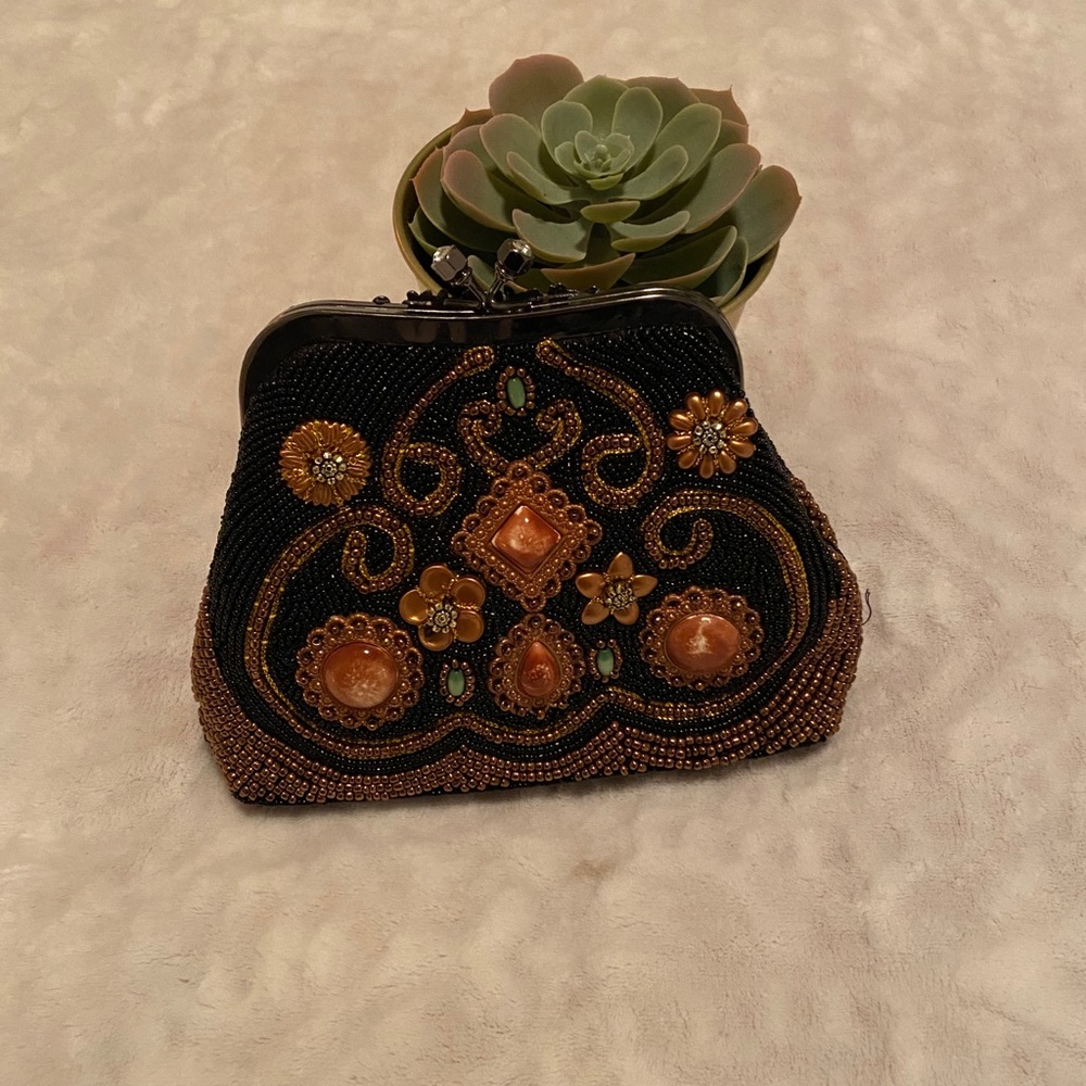 ***SOLD***Vintage Beaded Clutch